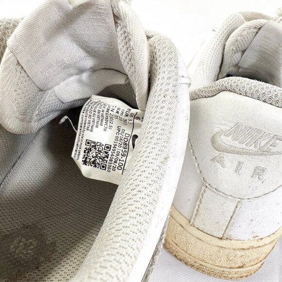 WOMENS WHITE NIKE AIR FORCE SNEAKERS SIZE 6 US - Picture 5 of 6